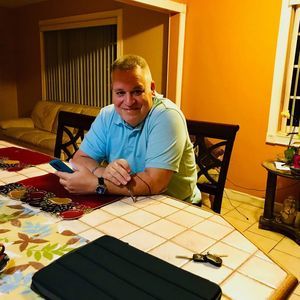 Meet your Posher, Alejandro